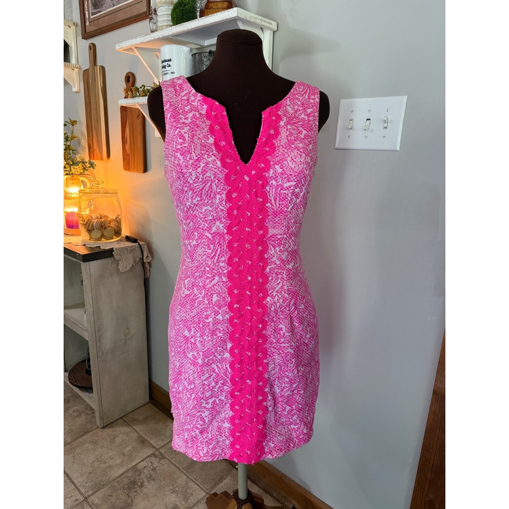 Lilly Pulitzer for Target Shift Dress women's 6 Pink Floral Preppy resort beach